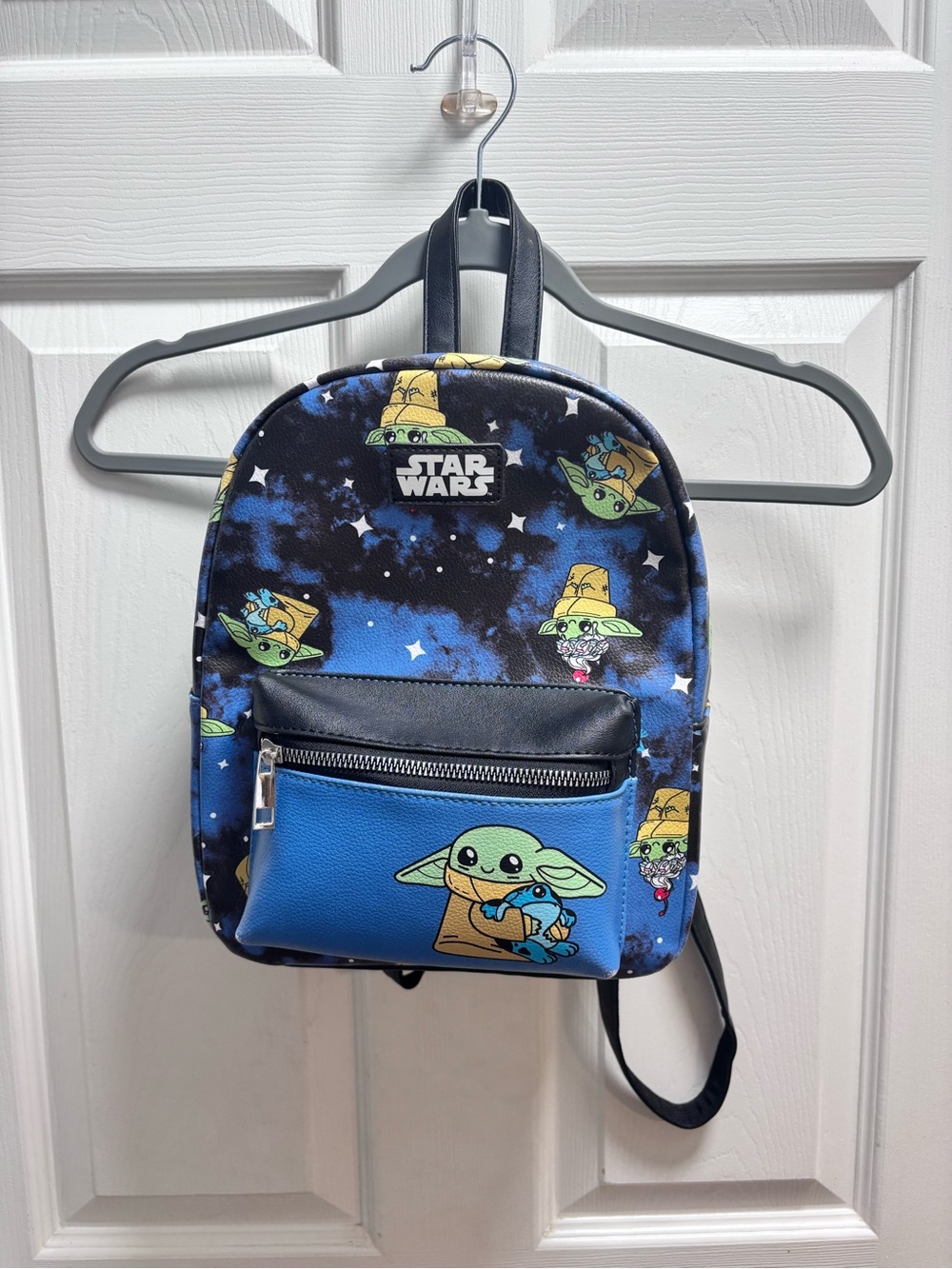 Disney Star Wars Bioworld Grogu Ice Cream mini backpack